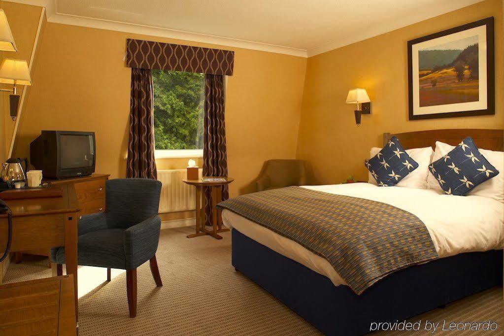 Waterloo Hotel Crowthorne Kamer foto