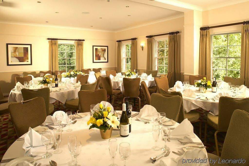 Waterloo Hotel Crowthorne Restaurant foto
